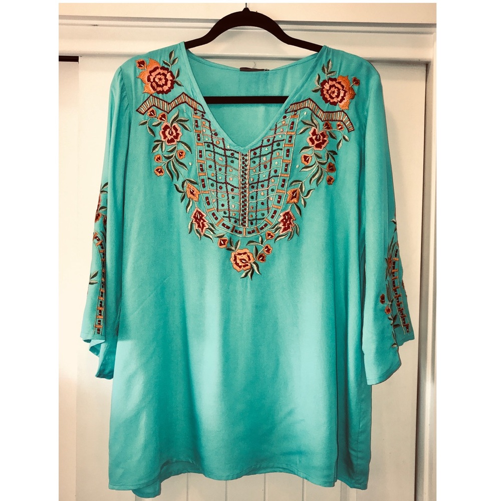 Tunic: aqua with embroidery